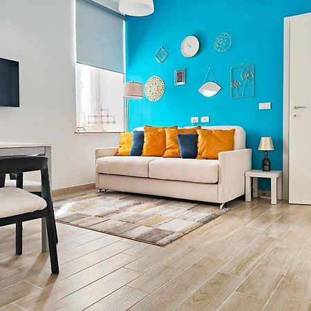 Studio Flat Tiffany Triëst Buitenkant foto